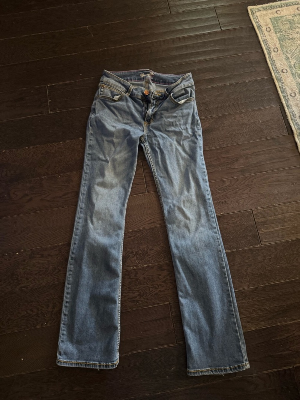 Women’s Wrangler Bootcut Jeans 9/10 x 34